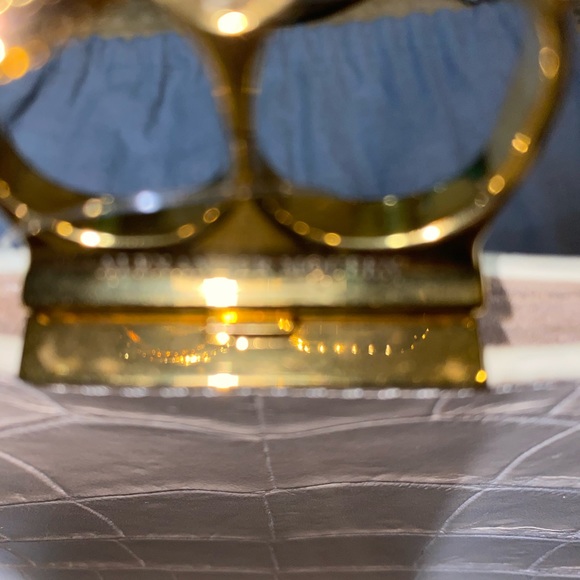 Alexander McQueen Two Finger Ring Clutch - Picture 7 of 8